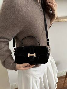 Women's Vintage Faux Suede Metal Buckle Flap Handbag, Suitable For Parties, Gatherings, Outings, Vacations, Shopping And Daily Use. - Black - View 3