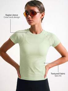 Leorrey 1pc Women's Fashionable Elastic Mesh Soft Comfortable Sports T-Shirt - Green - View 1