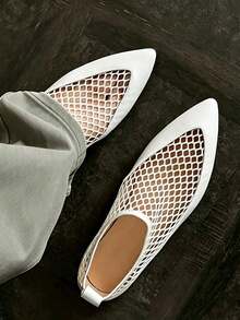 Korean-Style Relaxed Black Leather Square Mesh Hollow Pointed Toe Shoes, Minimalist Chic Commuter Style, Pairs Well With Drapey Denim Pants, Versatile Flat Shoes (Size Runs Small, Recommend Ordering One Size Up) - White - View 12