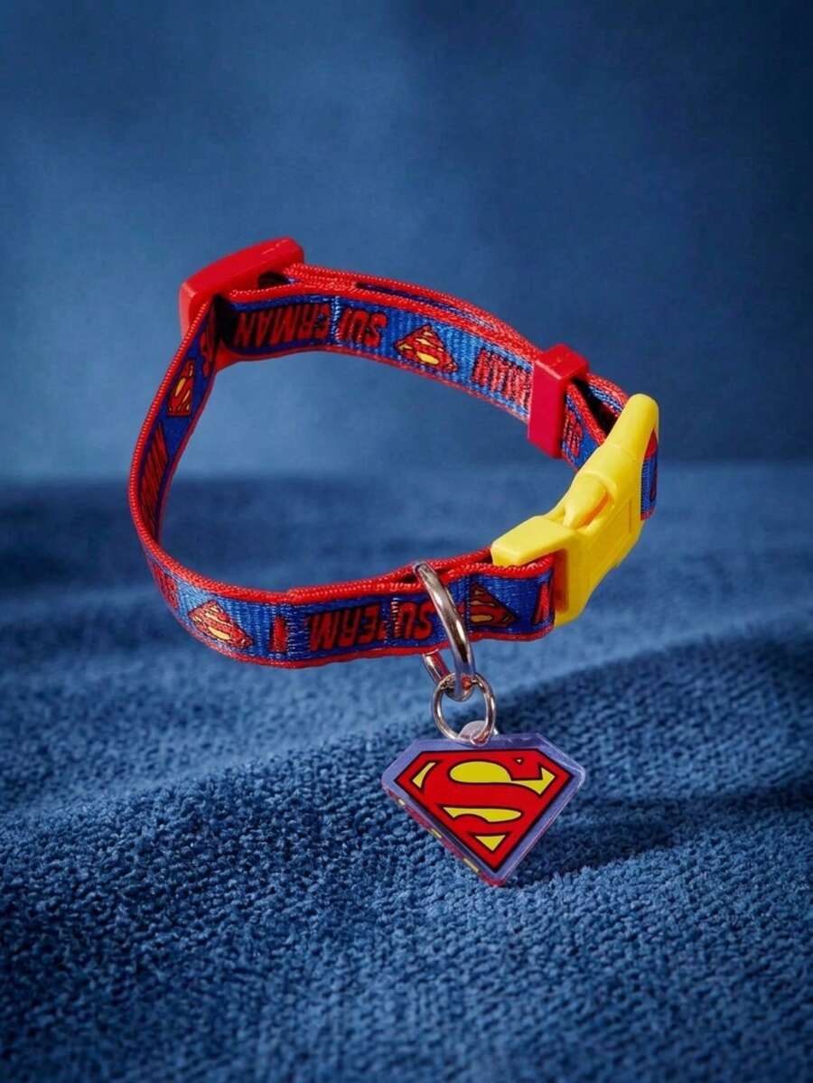 SUPERMAN X PETSIN 1 قطعة طوق كلب مطبوع من نسيج الويب، تصميم أحمر وأزرق وأصفر متين مع مشبك سريع الفتح، طوق قابل للتعديل ومريح للكلاب الصغيرة والمتوسطة، مثالي لعشاق - متعدد الألوان - مشاهدة 1