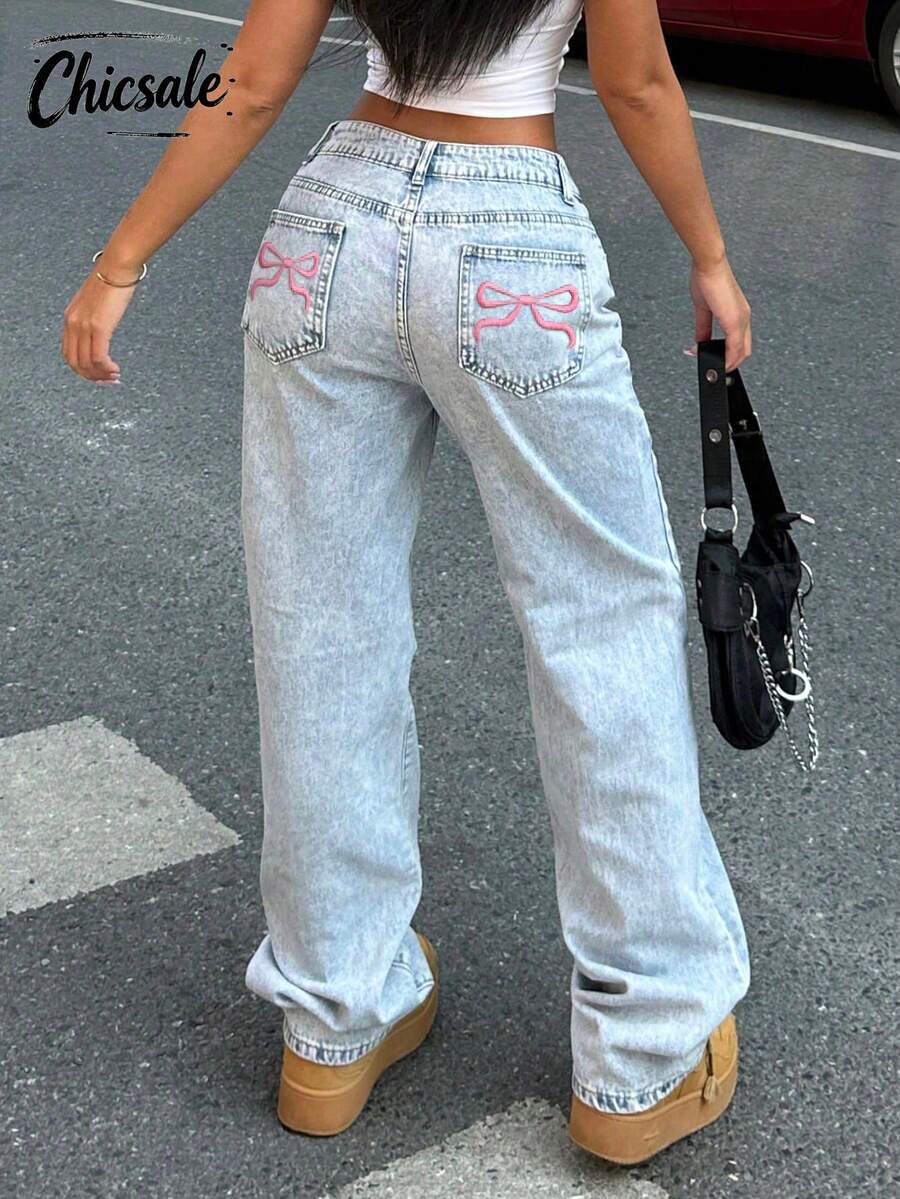 Women's Y2K Loose Straight Leg Jeans With Butterfly Embroidered Pockets, Autumn Outfit Casual Fall - Light Wash - View 1