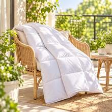 White Polyester Quilted Comforter With Square Pattern, Soft Breathable Duvet Insert, Available In 160x220cm, 180x220cm, 220x220cm And 220x240cm - White - View 10