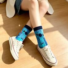 1 / 5 Pairs Official Licensed Disney Lilo & Stitch Hibiscus Flower Print 5 Packs Crew Socks, Soft Cotton Casual Socks - Style Random - View 5