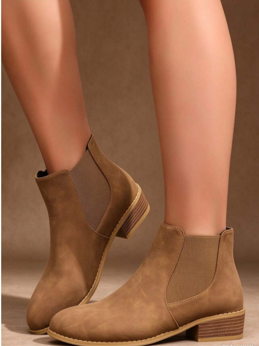 Fashionable Brown Chelsea Ankle Boots For Women, Autumn/Winter Vintage Low Square Heel Round Toe Slip-On Versatile Boots - Brown - View 1