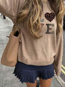 Women's Loose Fit Long Sleeve Pullover, Printed With "Office Bear" Pattern - Earth Gray - View 5