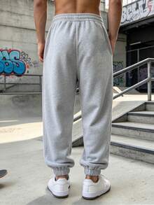 Impala Pantalón Jogger Hombre Oversize, Estilo Hip Hop Y2K, Moda Urbana Masculina, Streetwear Hombre, Outfit Urbano, Combinación Casual, Moda Urbana Hombre Envío desde México, Pantalón Jogger - Gris - Ver 4