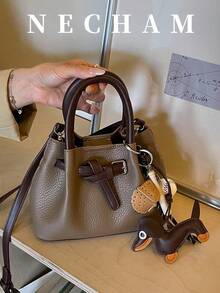 1件小眾設計帶扣手提包，拼色女款斜挎包，布料與PU材質，適合上班、購物、約會、旅行（不含吊飾） - 卡其色 - 查看 5