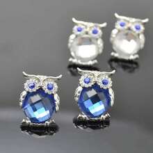 Women's Clothing Chain - Blue - View 3