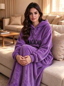1pc Wearable Hooded Blanket, Soft Fluffy Fleece Letter Print Shawl, Large Warm Wrap, Half-Open Button Design, Suitable For Home Leisure, Camping, Indoor Relaxation And Outdoor Activities, Autumn/Winter Use - Multicolor - View 5