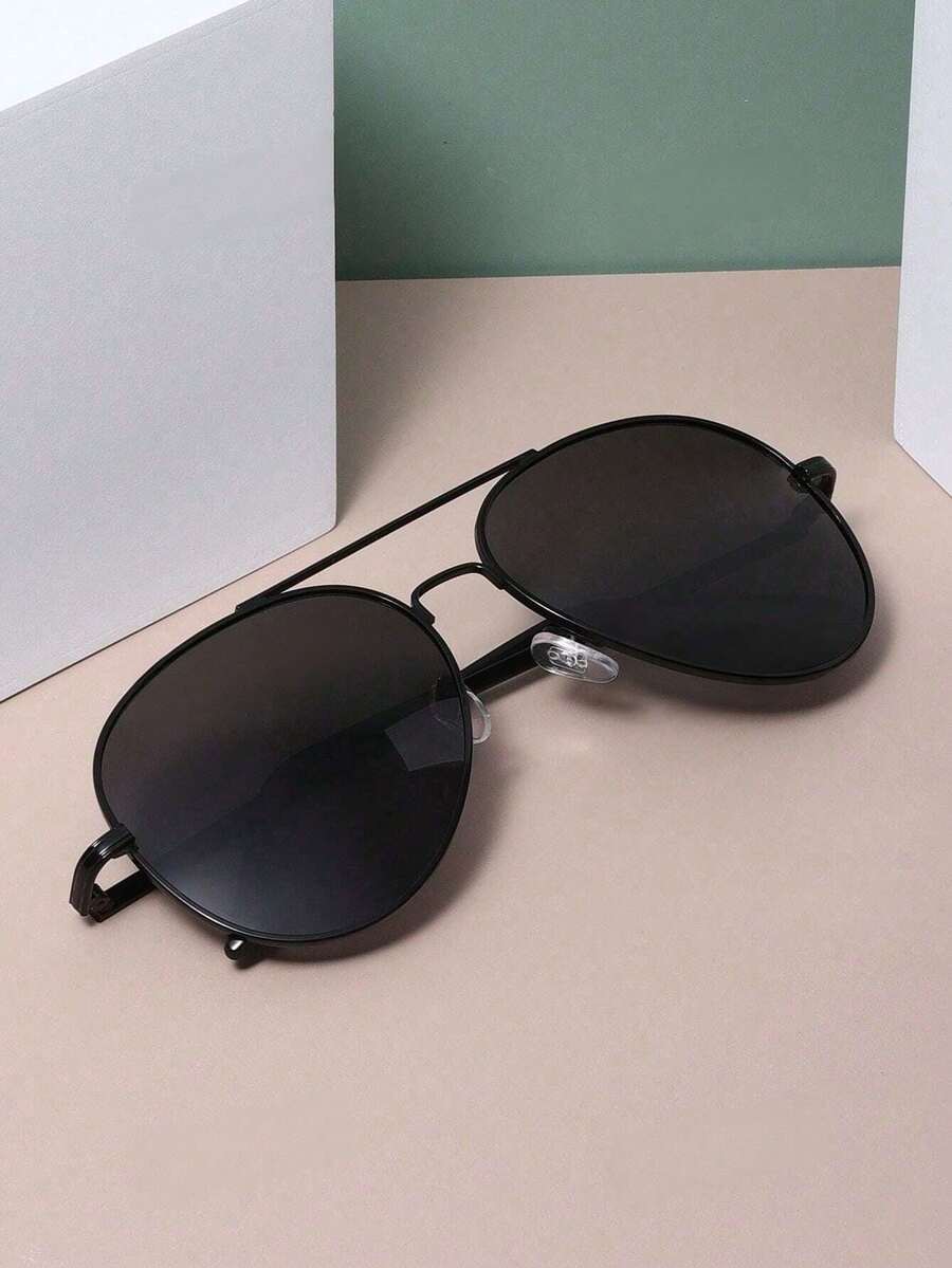 1 Pair Aviator Metal Frame Outdoor Driving Fashion Glasses, Suitable For Daily Wear, Summer Beach Vacation, Outdoor Activities And Travel - 1 Pair Black - View 1