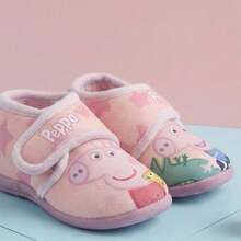 Cerdá Peppa Pig نعال بيبا بيج للبنات متوسطة الطول، نعال أطفال وردية مع إغلاق فيلكرو، بطانة ناعمة ونعل TPR مانع للانزلاق، مقاس 23 - متعدد الألوان - مشاهدة 9