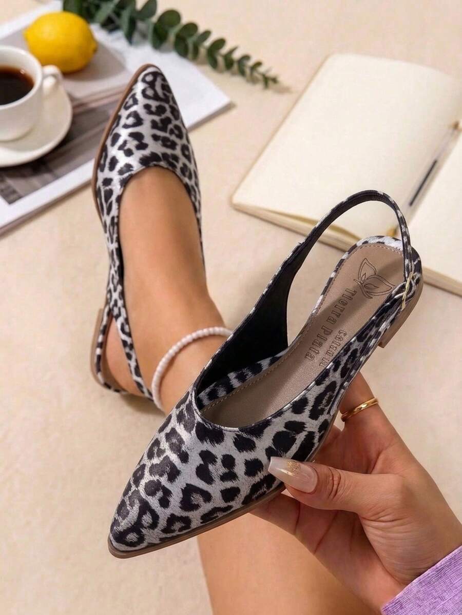 Women Flats - Grey - View 1