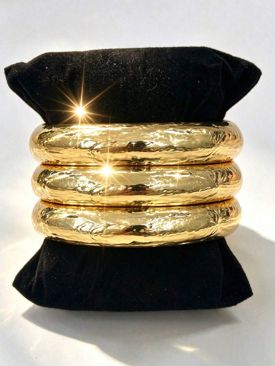3pcs/Set Minimalist Elegant Wide Plain Metal Iron Gold-Tone Bangles, Suitable For Women's Daily, Party, Vacation, Wedding Wear And Gift - Gold - View 1