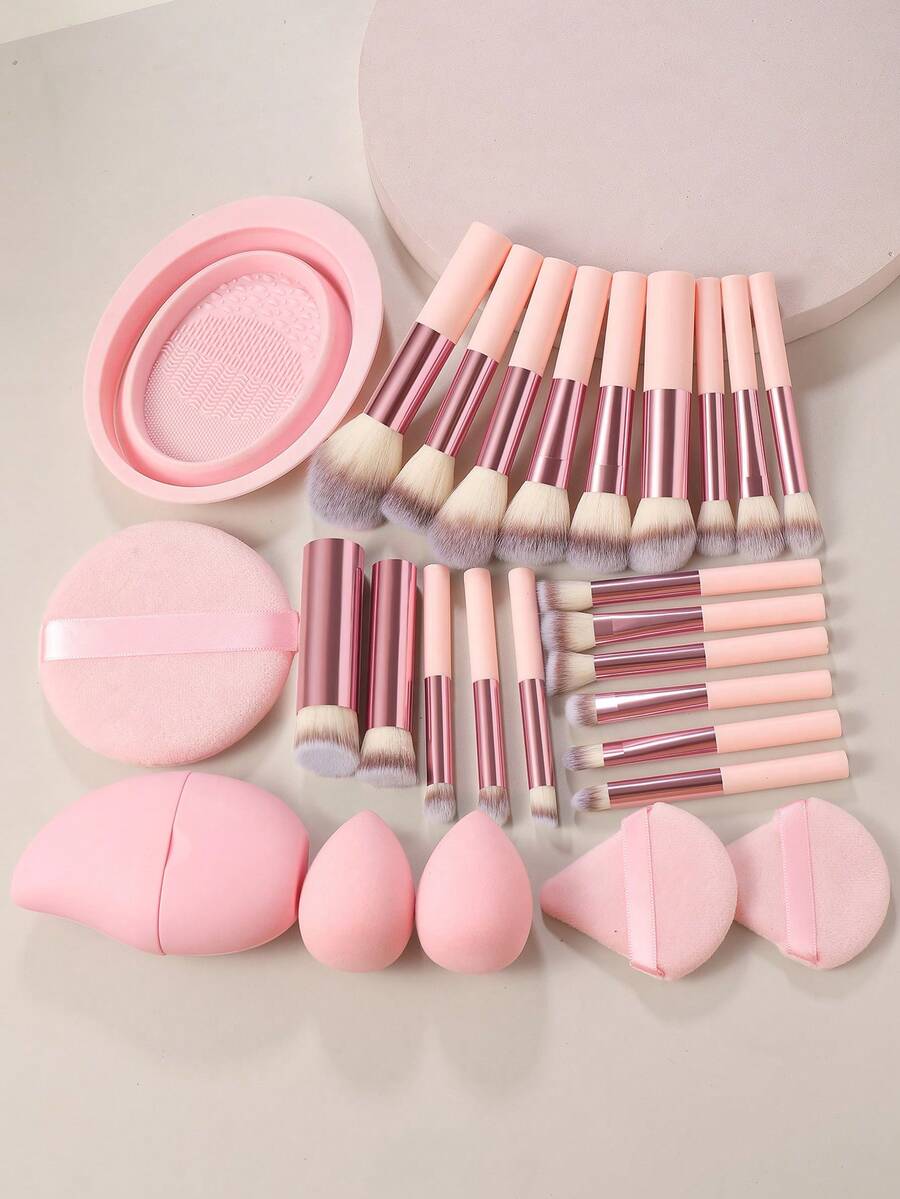 27 Pcs Professional Beauty Tool Set, 20 Pcs Light Pink Flat Top Brushes, 7 Pcs Makeup Accessories. Soft Light Pink Finish, Assorted Flat Top Brushes Create Even Base Makeup, Accessories Support Smooth Application, Perfect For Makeup Enthusiasts.