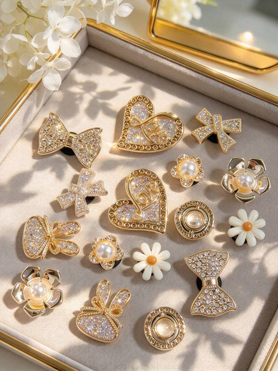 16pcs Gold Heart Shoe Decorations, Gold Rabbit Shoe Accessories, Detachable Shoe Charms, Shoe Flowers, Fashionable & Elegant, Suitable For Perforated Sandals, Slippers, Perfect As Holiday Gifts - Gold - View 1