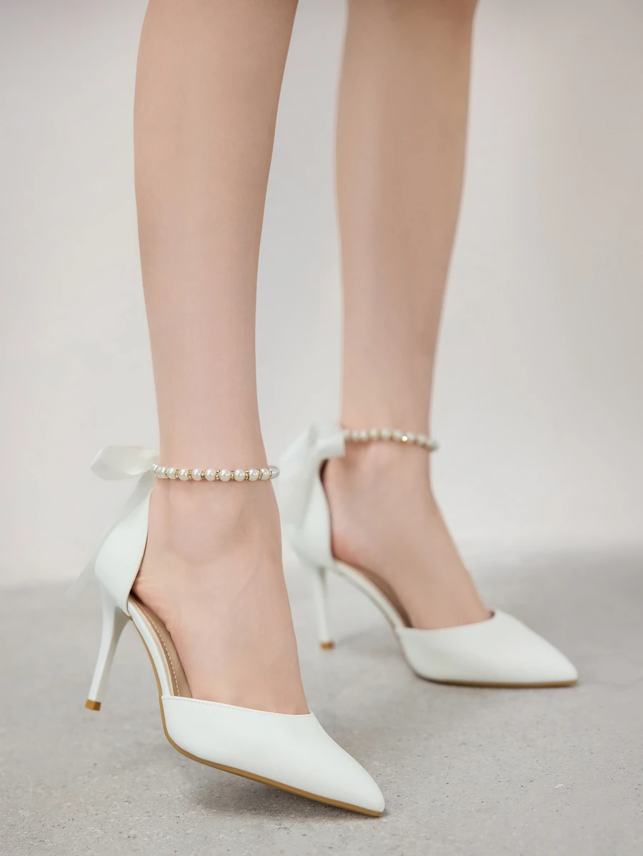 时尚派对新娘鞋，百搭各种礼服，仿珍珠链条和蝴蝶结装饰，白色漆皮细高跟尖头鞋，适合女性，情人节、圣诞节、冬季圣诞礼物 - 白色 - 查看 1
