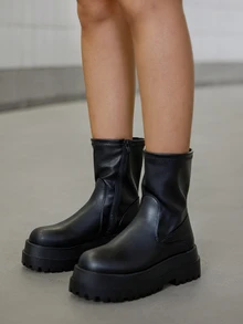 DareSee 女士黑色极简拉链侧靴，圆头厚底中跟马丁靴，搭配黑色连衣裙，圣诞节冬季圣诞礼物 - 黑色 - 查看 2