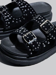 DareSee 女士舒适厚底铆钉绑带套脚凉鞋，休闲沙滩鞋，适合夏季度假、冬季送礼、音乐节 - 黑色 - 查看 3