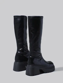 DareSee 搭配秋季服装，毛衣是完美之选；这款黑色高筒骑马靴简约时尚，适合秋冬季节，也是冬季礼物和音乐节的理想之选。 - 黑色 - 查看 7