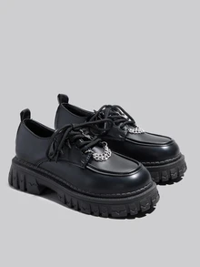 DareSee 女士系带蝙蝠链条装饰厚底牛津鞋，时尚户外坡跟鞋，冬季礼物，音乐节佳品 - 黑色 - 查看 2