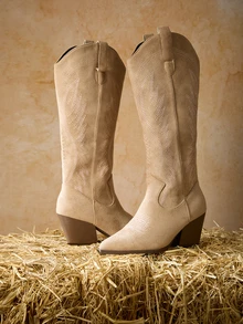 Tropiscape 女士麂皮尖头刺绣粗跟高筒牛仔靴，秋冬度假风，休闲海滩风，秋季圣诞节冬季圣诞礼物