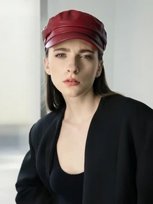 CHICVUE Fashionable & Versatile Solid Color PU Leather Beret Winter Gifts - Burgundy - View 1