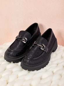 Women's Slip-On Black Loafers With Thick Soles, Fashionable Metal Buckle Decor, Round Toe Casual Slouchy Shoes, Solid Color Retro Versatile Commuter Flats, Waterproof Platform Mary Jane Vacation Shoes Gifts