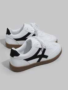 DareSee Giày thể thao nữ phong cách retro, đế mềm, chất liệu vải mềm mại, giày vải canvas thoáng khí cho mùa xuân và mùa thu, giày thể thao đế bằng phối màu đa năng, giày thể thao trượt ván thường ngày cho học sinh, giày sneaker trắng làm quà tặng cho lễ hội âm nhạc. - trắng - Xem 4