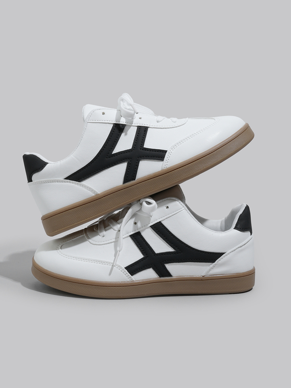 DareSee 女士休闲复古运动训练鞋，软底软布鞋，透气帆布鞋，适合春秋季穿着，百搭撞色平底训练鞋，学生休闲运动滑板鞋，白色运动鞋圣诞礼物