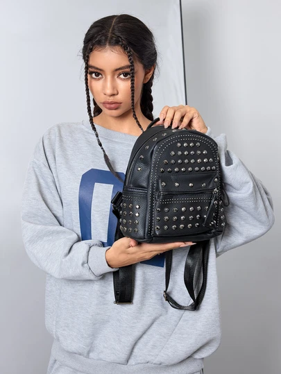 DareSee Mochila casual funcional y decorada con tachuelas, perfecta para adolescentes, mujeres, estudiantes universitarios y trabajadores de oficina. Ideal para compras, ir al trabajo, escuela secundaria, universidad. Mochila pequeña y ligera, mochila mini para volver a la escuela y viajes. Mochila escolar, útiles escolares, impermeable, ligera, linda. Adecuada como regalo para adolescentes, festivales de música.