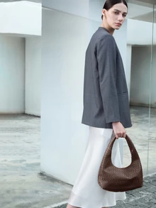 CHICVUE Casual Minimalist Large Capacity Light-Weight Versatile Women Underarm Handbag Gifts - Coffee Brown - View 5