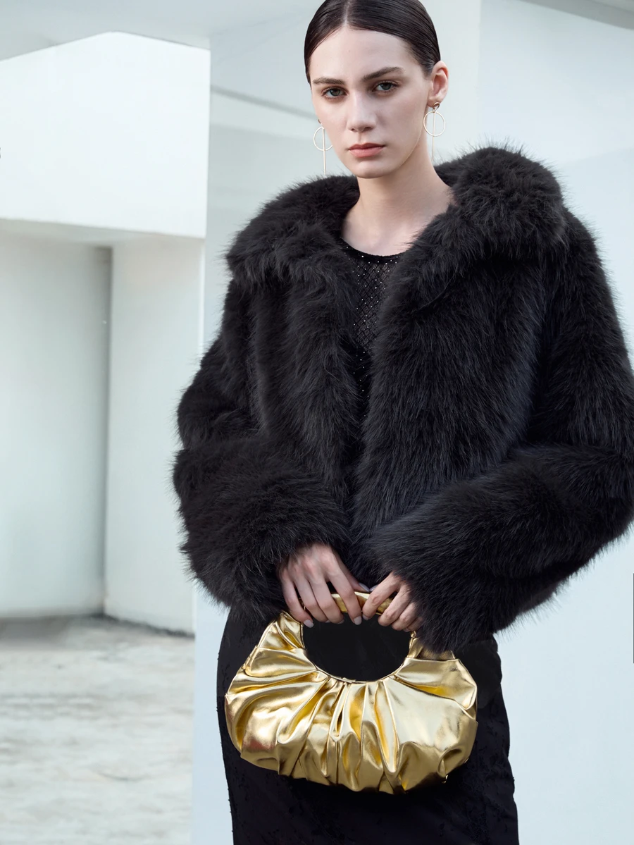 CHICVUE 2024 Frühling Neue Ankunft Damen Handtasche, ein Stück einfarbiger perlmuttglänzender PU Wolken-Tasche, modisches und schlichtes Steppdesign mit eleganter Note für Damen, faltbare und zerknitterte Taschenvariante. Weihnachtsgeschenke