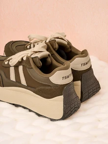 Hatastic 女士白色休闲运动鞋，2025春夏秋季新款户外厚底时尚百搭度假风学生户外徒步防滑滑板平底鞋（轻微色差）圣诞礼物