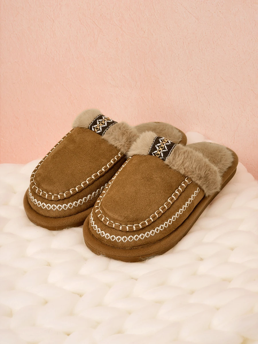 Hatastic 舒适菱形图案休闲套脚拖鞋，人造毛皮饰边，男女通用，适合办公室和居家穿着，冬季圣诞礼物