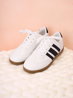 Hatastic 2025 Retro Minimalist Fashion Leopard Print Low-Top Lace-Up Casual Sneakers For Women Gifts