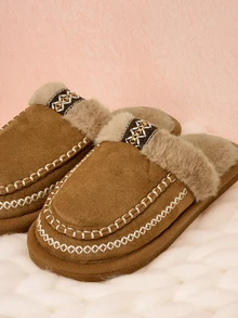 Hatastic 舒适菱形图案休闲套脚拖鞋，人造毛皮饰边，男女通用，适合办公室和居家穿着，冬季圣诞礼物