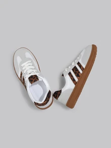 DareSee Fall/Winter 2025 New Leopard Print Women Casual Sneakers, Low-Top Lace-Up Flat Comfortable Versatile Vulcanized Shoes Gifts