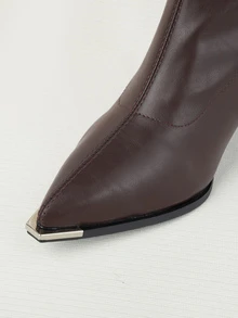 Clariva 2025春秋新款优雅黑色女士短靴，尖头设计，厚底，适合各种场合，短靴、踝靴、短靴，经典靴款，秋季、冬季，适合搭配秋冬时尚穿搭。通勤侧拉链，专利办公室