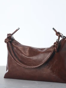 CHICVUE 时尚简约新月形包，多功能斜挎单肩包，适合购物、装钱包、休闲出行，尤其适合年轻女性、大学生、职场新人、白领人士。也非常适合办公室、大学、工作、商务、通勤、户外活动、旅行和郊游等场合，是理想的圣诞礼物之选。 - 咖啡棕 - 查看 5