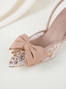 Clariva 女士水钻蝴蝶结装饰小猫跟尖头镂空套脚凉鞋，时尚优雅派对及正式场合低跟鞋（随机裁剪） - 杏色 - 查看 4