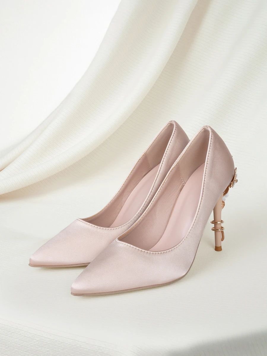 Clariva Fall/Winter Europe And America Style Luxury Women Shoes, Sexy High Heels For Wedding, Pointed Toe Satin Stilettos With Metal Flower Decoration,Elegant,Party Gifts - Champagne - View 1