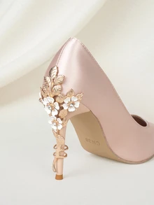Clariva Fall/Winter Europe And America Style Luxury Women Shoes, Sexy High Heels For Wedding, Pointed Toe Satin Stilettos With Metal Flower Decoration,Elegant,Party Gifts - Champagne - View 2