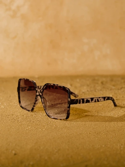 Tropiscape 1pc Oversized Y2K Fashion Glasses, Personalized Eyewear For Photo, Driving, Beach Color Blocking Boho Vacay Vibes For Summer Beach Vacation, Outdoor, Travel Gifts