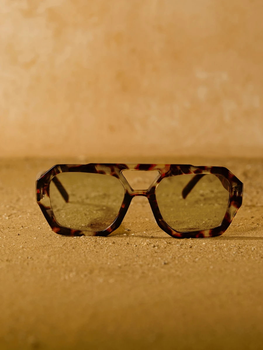 Tropiscape 1pc Asymmetrical Y2K Summer Beach Vacation Fashion Glasses Color Blocking Boho Vacay Vacay Vibes For Summer Beach Vacation,Outdoor,Travel Gifts