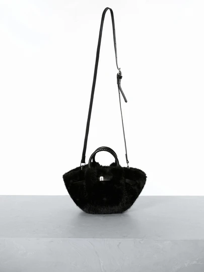 CHICVUE Autumn/Winter New High-End Pleated Cloud Fluffy Faux Rabbit Fur Handbag, Versatile Lady-Like Fuzzy Elegant Belt Decor Shoulder Bag, Suitable For Commuting, School, Shopping, Vacation, Party Gifts