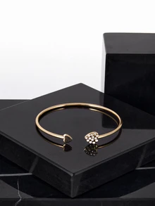 5件套时尚简约精致优雅的蝴蝶、爱心、花朵、郁金香、水滴造型手链，镶嵌闪亮水钻，饰以8字形无限符号钩扣，适合节日、派对、约会、送礼及日常佩戴，情人节、妈妈、母亲节、圣诞节礼物之选。 - 金黃色 - 查看 3