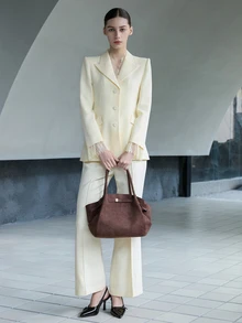 CHICVUE 1pc FEISTURE Faux Suede Tote Bag, Large Capacity Solid Color Mature Elegant Women Handbag, Vintage Style Work Brown Bag Suitable For Girls, Ladies, College Students, Office Workers, New Autumn And Winter Women Bag, Best Fall Purse, Newest Fashionable Suede Bag For Women Winter Gifts - Coffee Brown - View 4