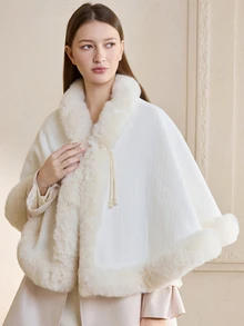 Clariva 一件复古纯色披肩斗篷外套，配有仿珍珠纽扣和毛绒饰边，加厚保暖内衬，适合搭配旗袍、晚礼服，是春、秋、冬三季的百搭外套，也是圣诞节的理想礼物。 - A - 查看 2