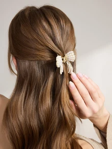 Clariva 1pc Simple Fashionable Golden Butterfly Faux Pearl Hair Claw Claw Clips Hair Clips Hair Jaw Clip Hair Clamps Hair Clutch Hair Catcher Clip Fall Winter Hair Accessories For Women Bows For Vacation Outfits Woman Gifts - Gold - View 2