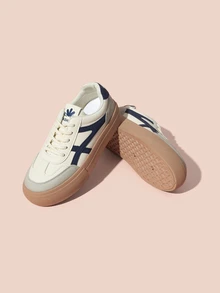 Hatastic Zapatillas blancas con bloques de color para damas, nuevos zapatos de estilo elegante para primavera y otoño, zapatos deportivos casuales azules ligeros y cómodos, regalos para festivales musicales - Azul - Ver 1